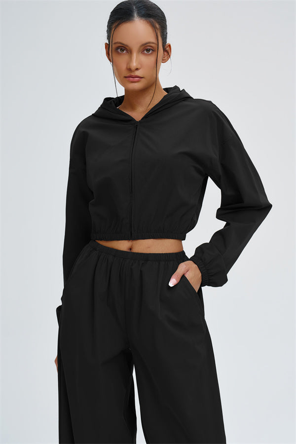 The Svelte UV protection Crop Hoodie Sweatpants 2-Piece Set