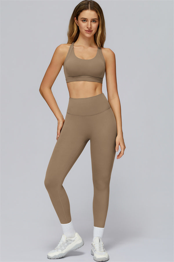 The Elle Form Sports Bra Leggings 2-Piece Set