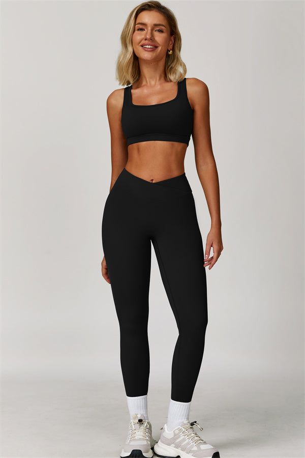 The Lavish Sports Bra Leggings 2-Piece Set