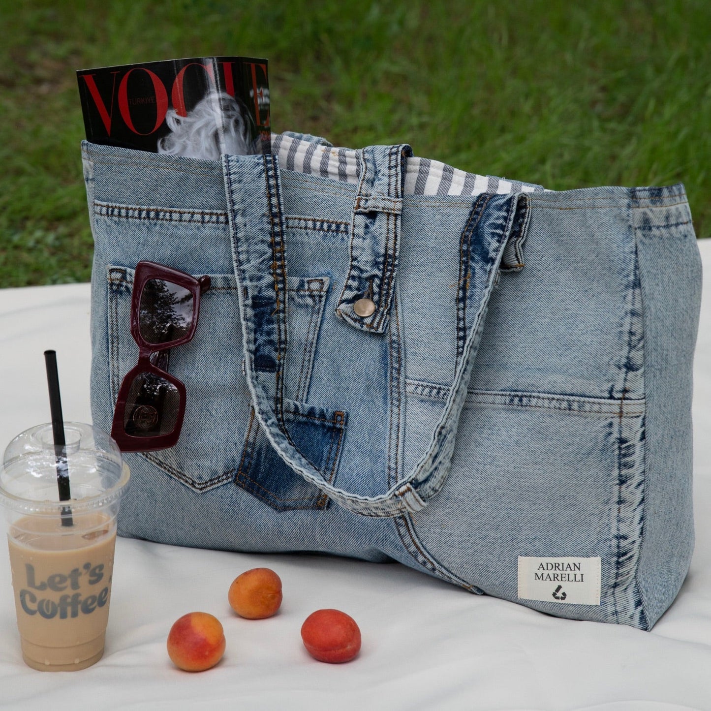 Brooklyn Heritage Tote / Recycled Denim Snow White