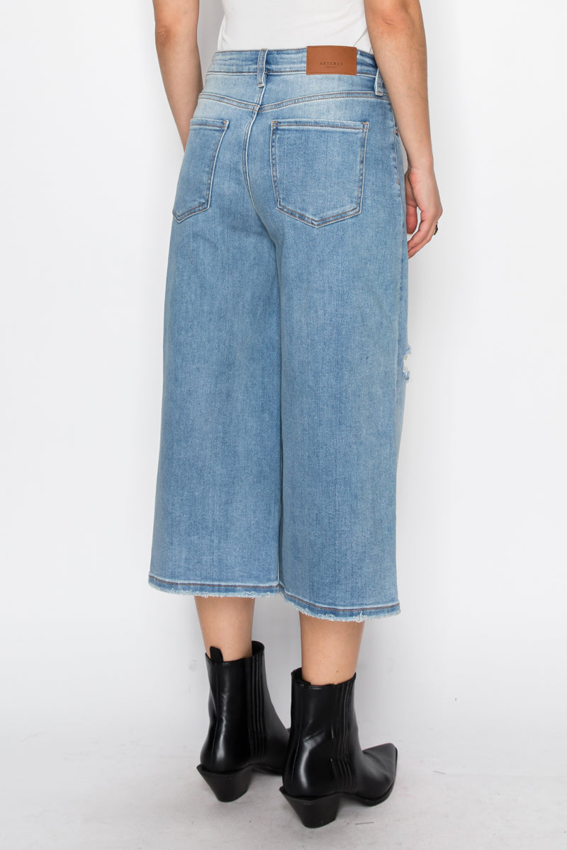 *HYBRID STYLE* ULTRA HIGH RISE RELAXED JORT