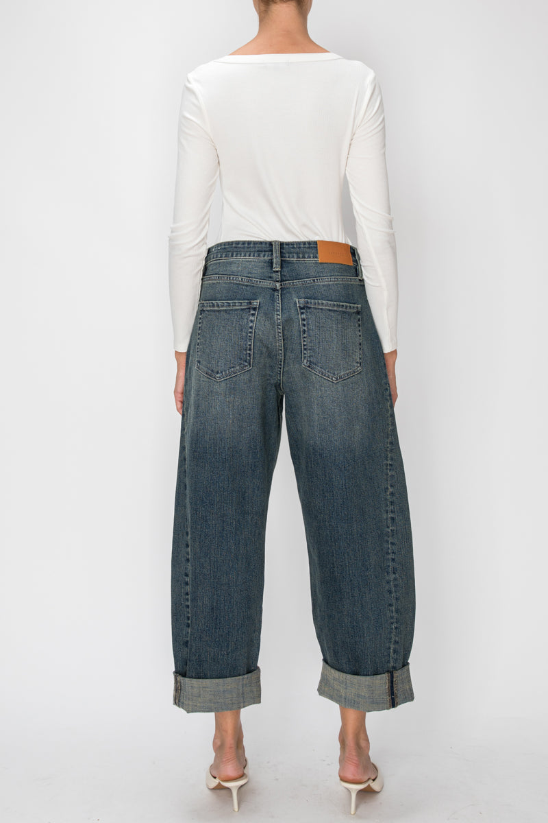 HIGH RISE RELAXED TINTED BARREL JEANS