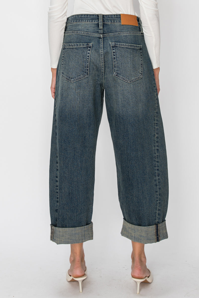 HIGH RISE RELAXED TINTED BARREL JEANS