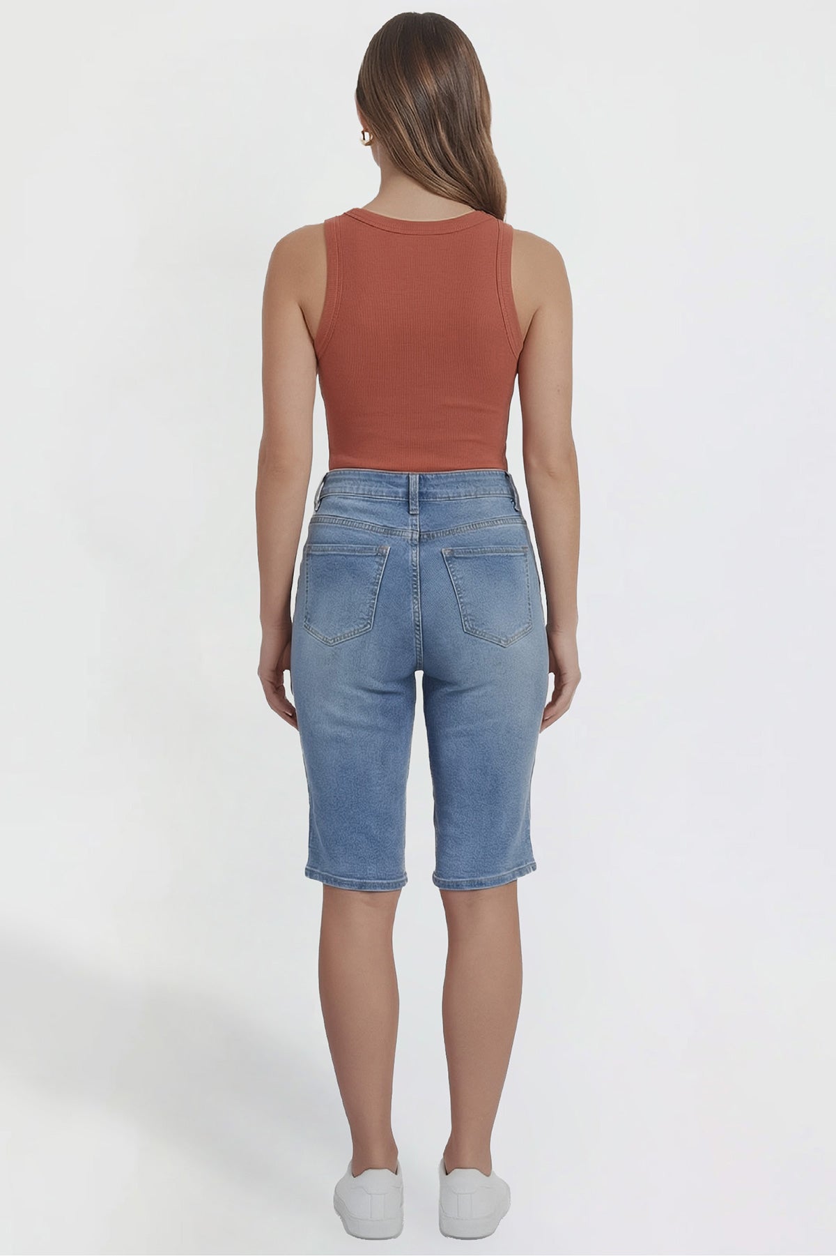 Women's Luxe Essential Capri