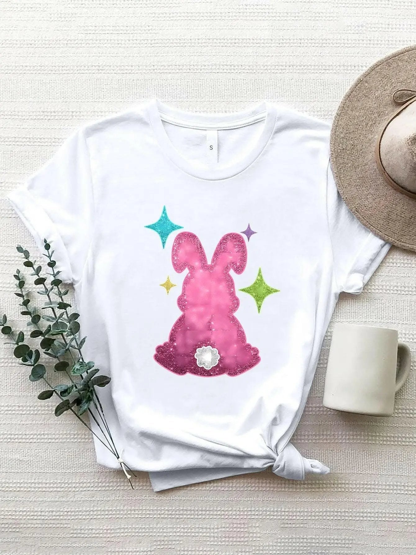 Trendsi Graphic - Charming rabbit print tee for women