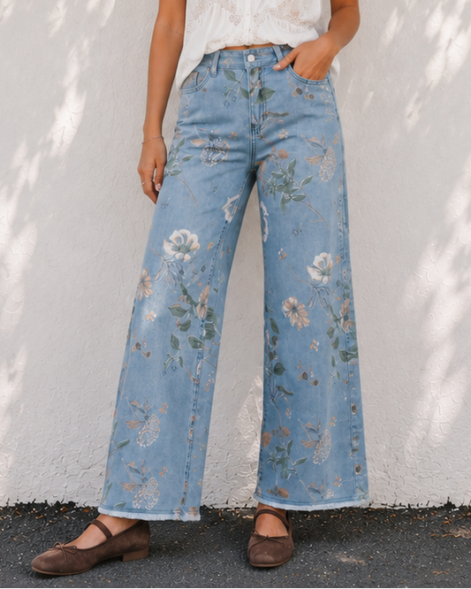Kinsley Retro Floral Print Frayed Hem Shift Jeans