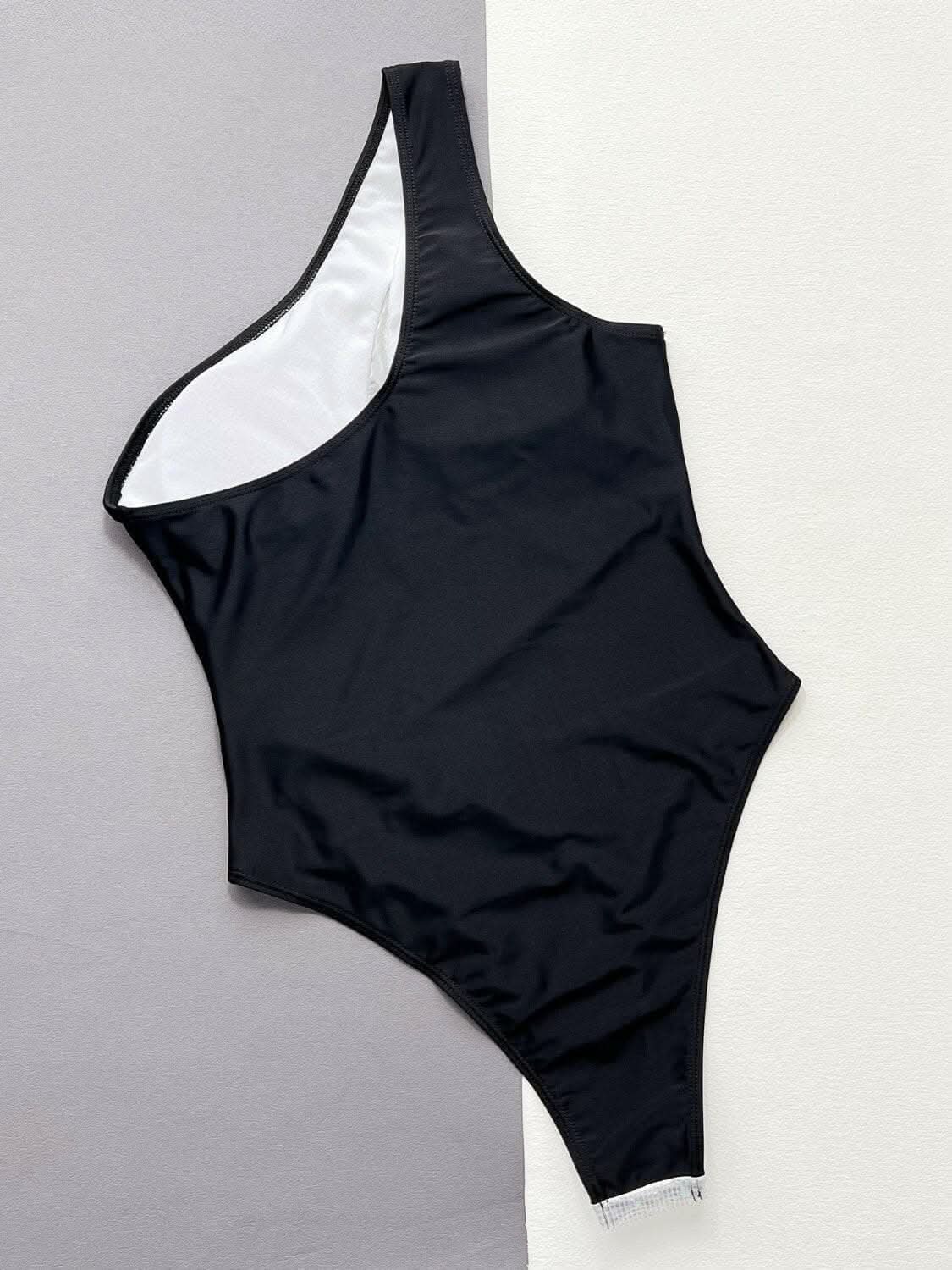 Trendsi Chic contrast panel swimsuit