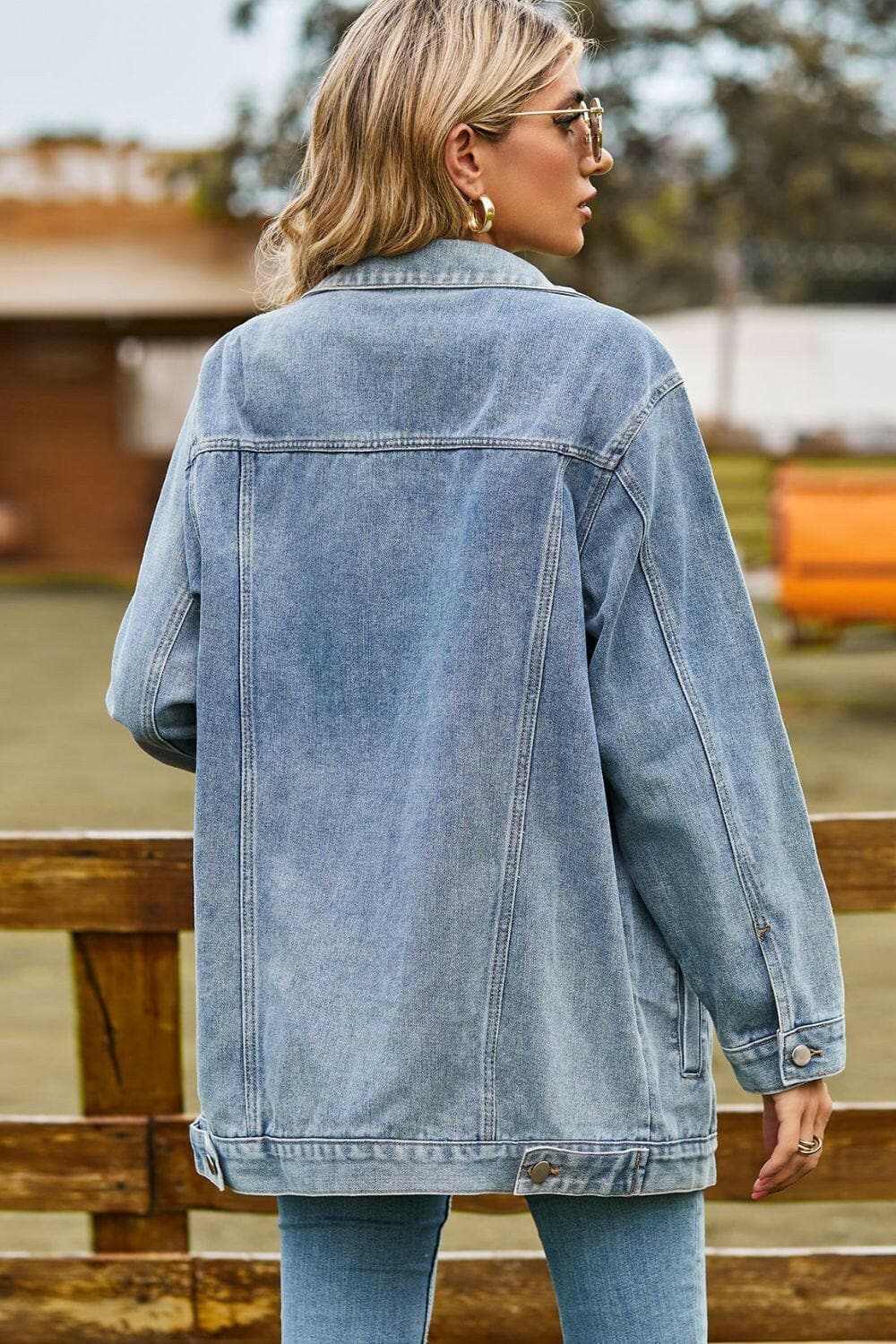 Trendsi Jeans & Denim Chic denim jacket with pockets
