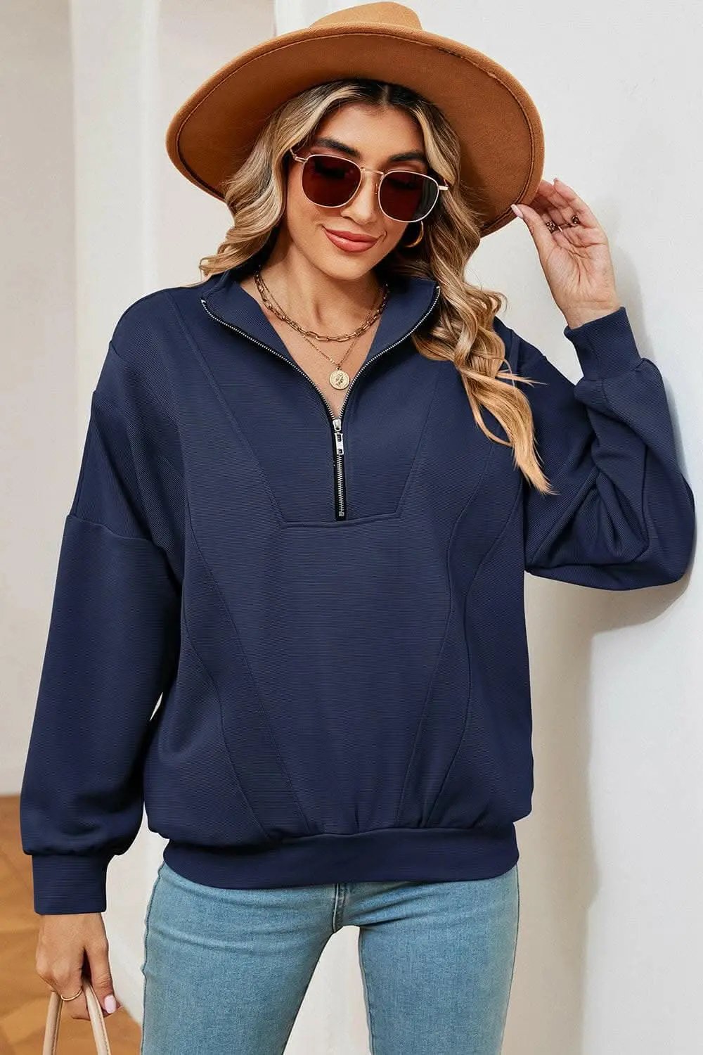 Sweatshirt - Chic Half-Zip - Modern Comfort