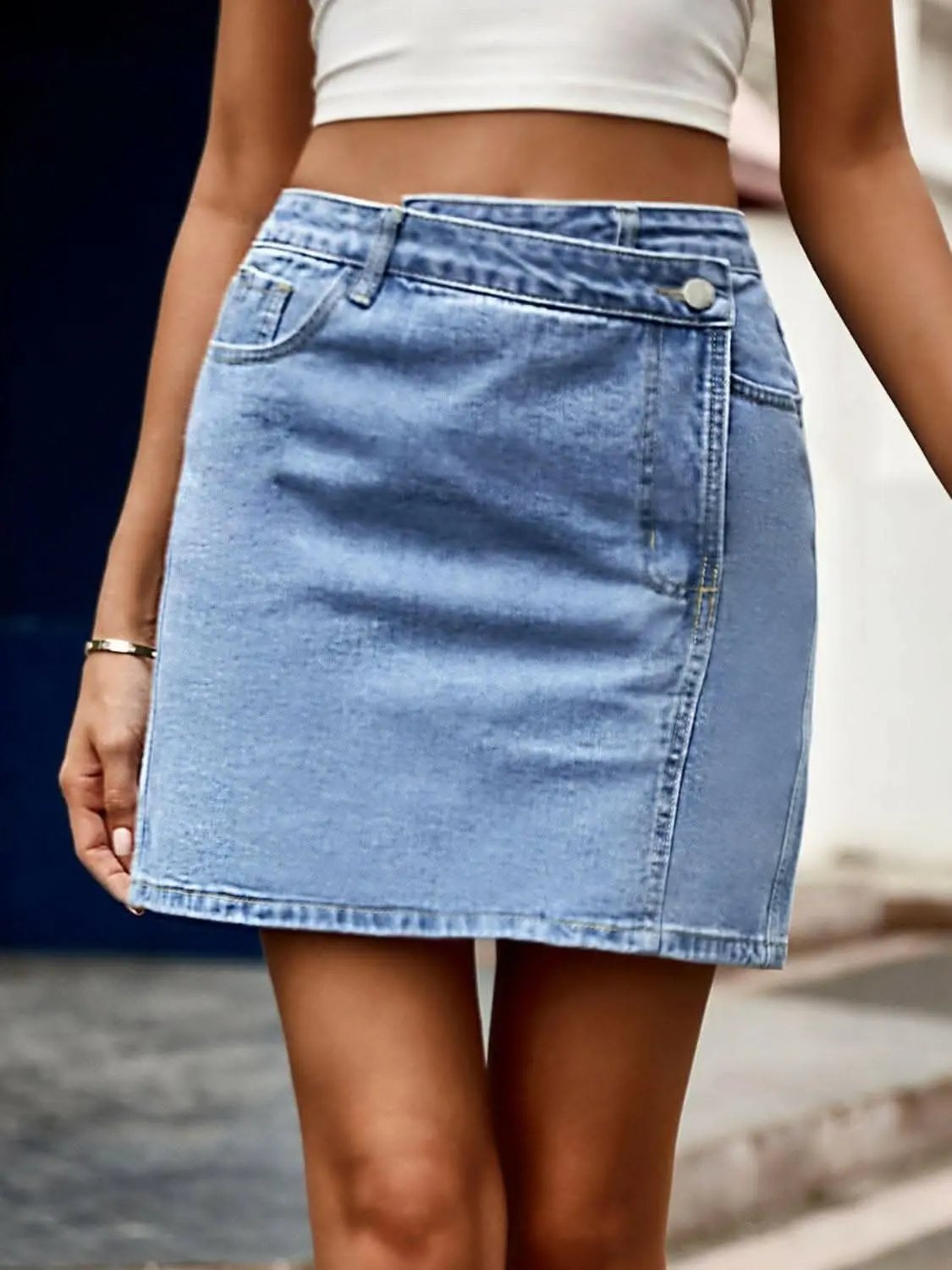 Trendsi Jeans & Denim Chic high-waisted denim skirt
