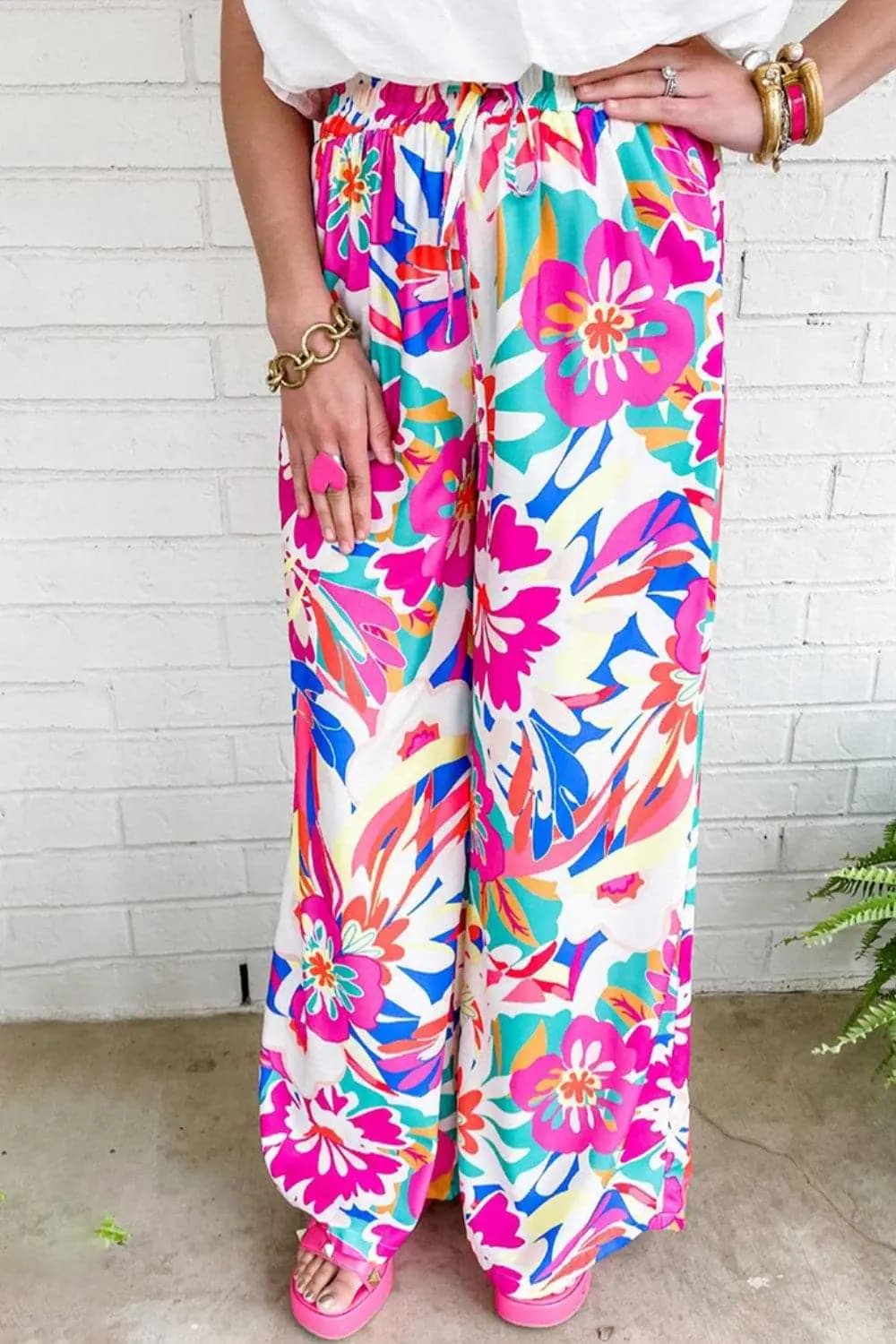 Trendsi Chic printed wide-leg pants