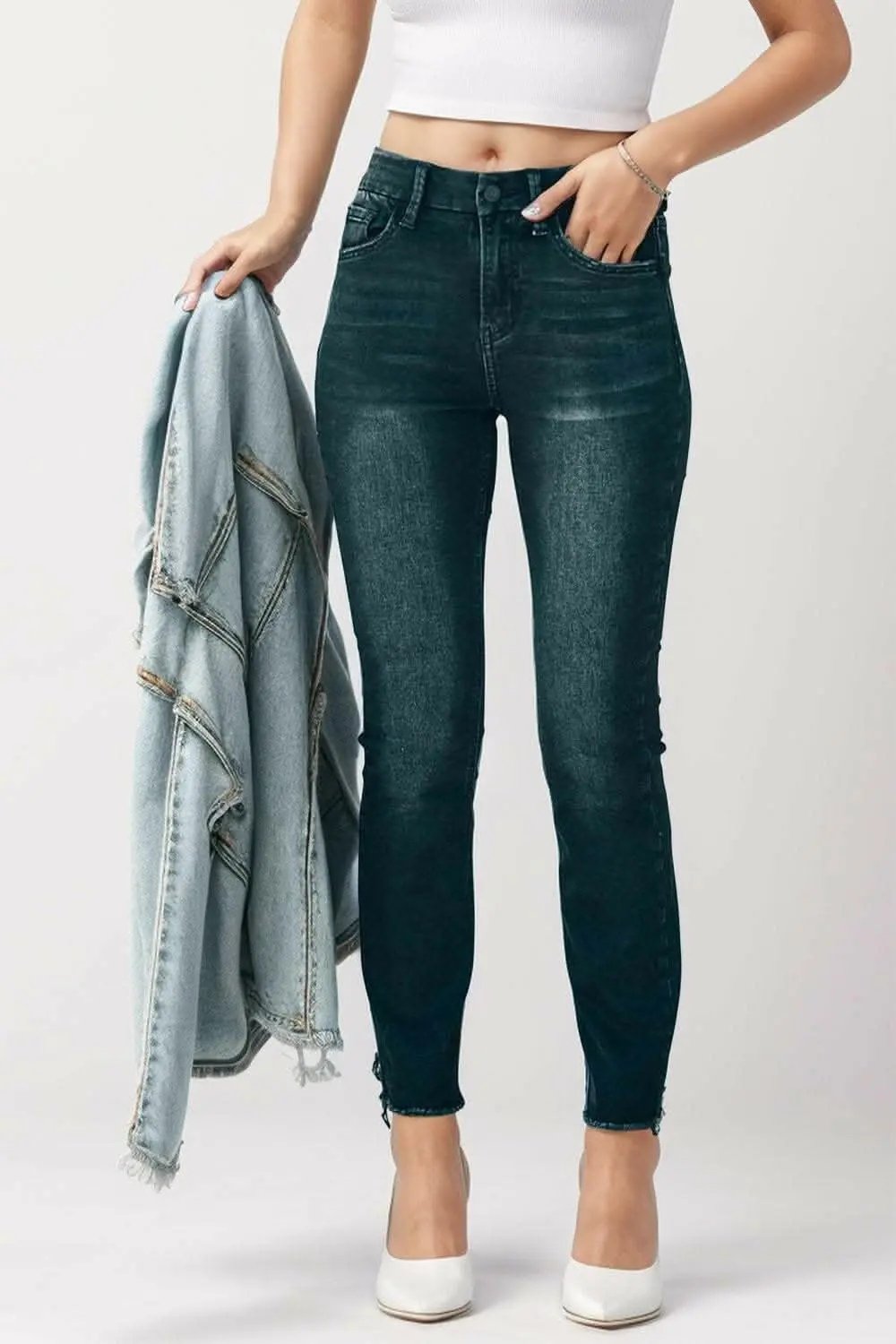 Trendsi just arrived - Chic slim-fit mid-rise jeans