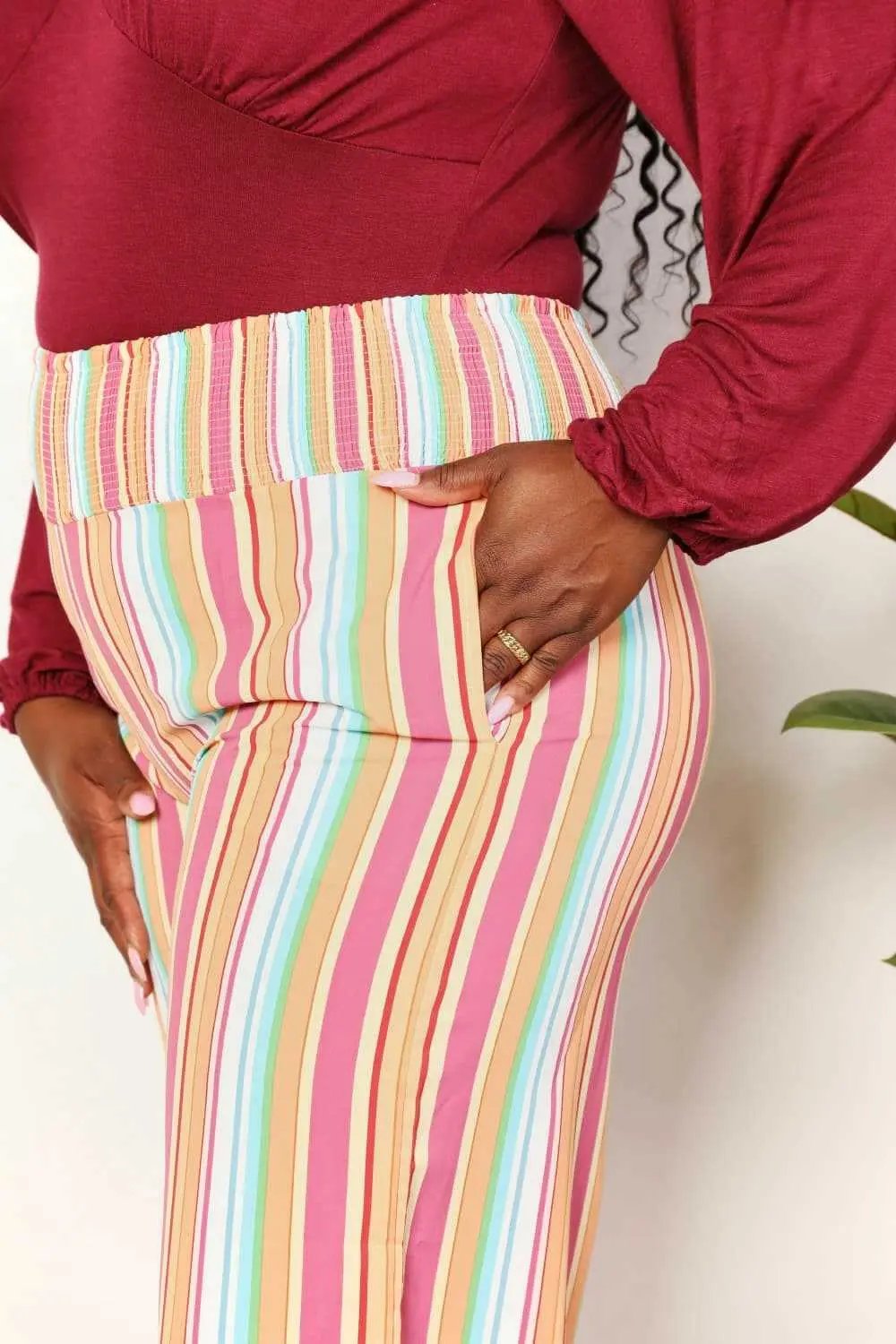 Trendsi TIKTOK - Chic striped pants with pockets