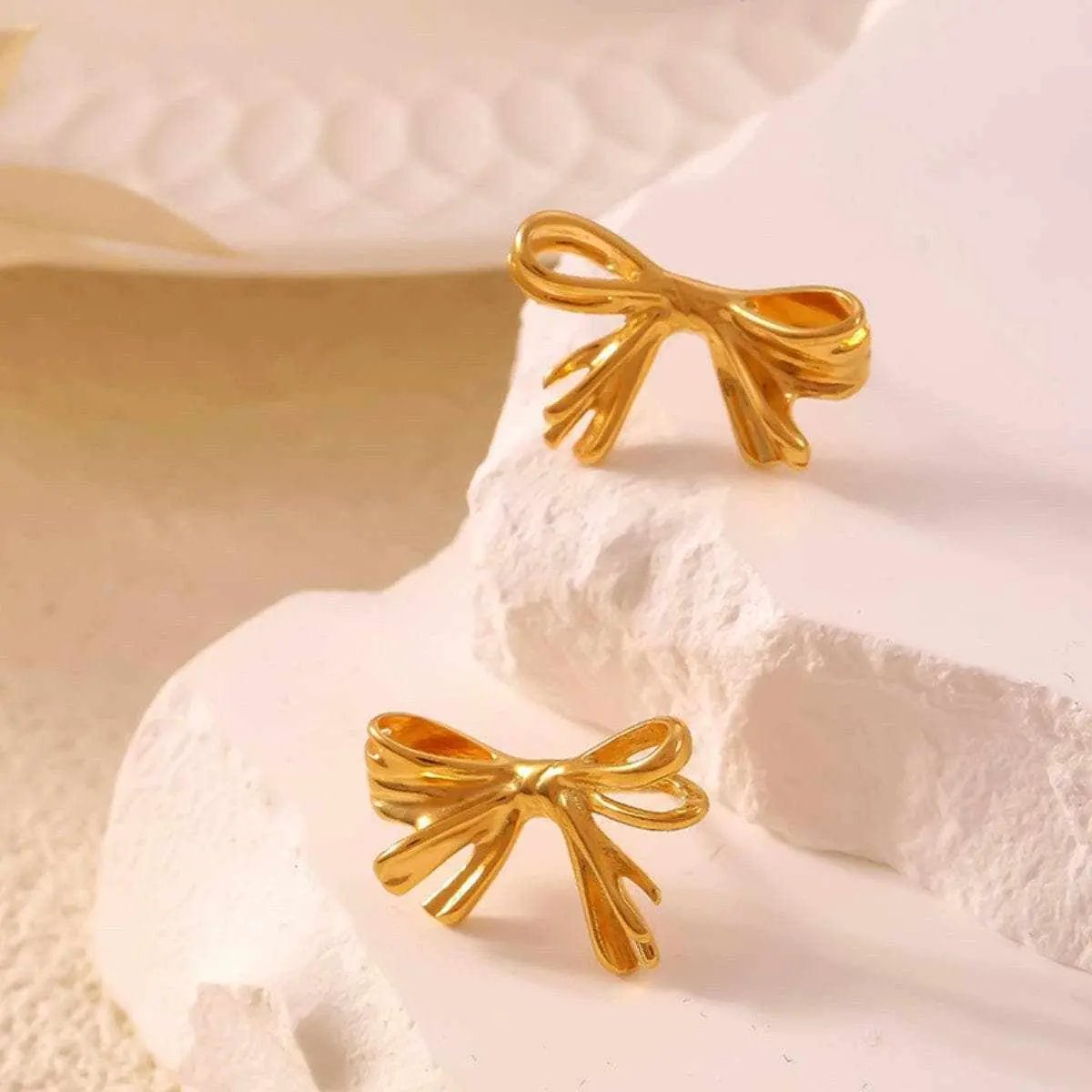 Trendsi just arrived - Chic titanium steel stud earrings