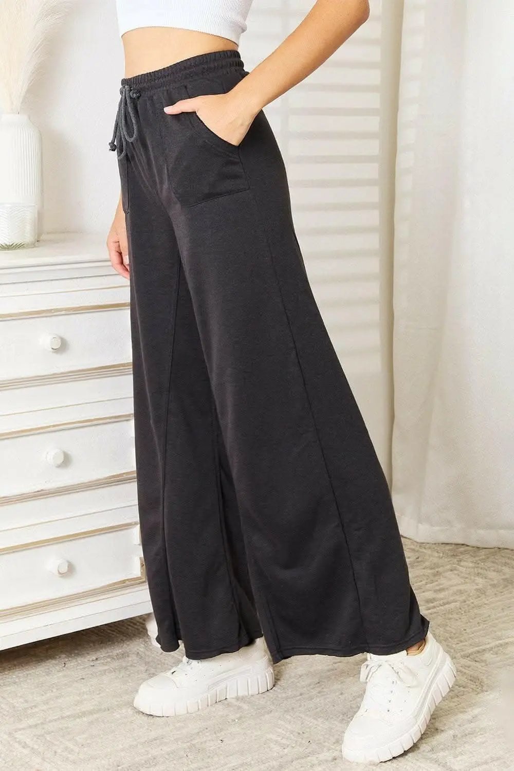 Trendsi TIKTOK - Chic wide-leg trousers with pockets