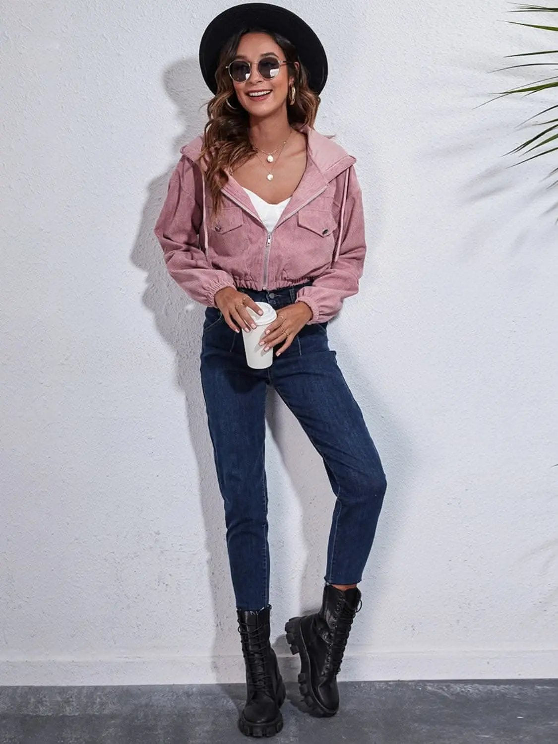 Hooded Jacket - Cozy with Pockets - Everyday Casual Style