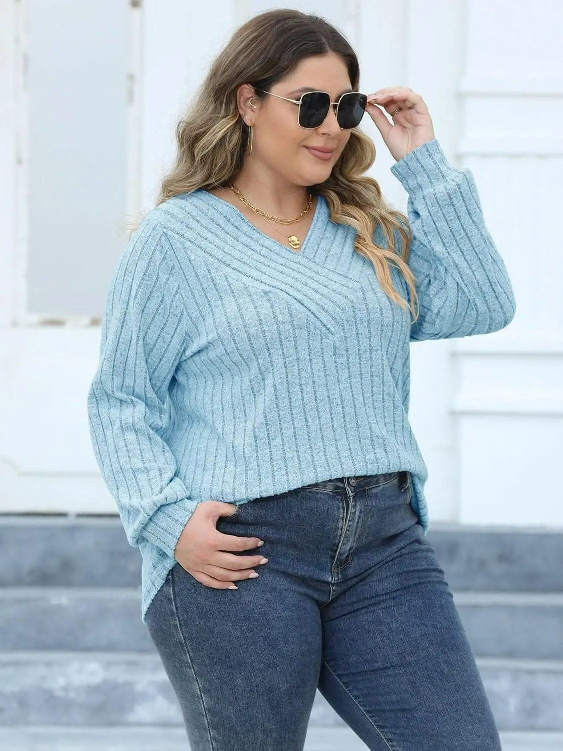Trendsi plus - Cozy ribbed v-neck top for curves