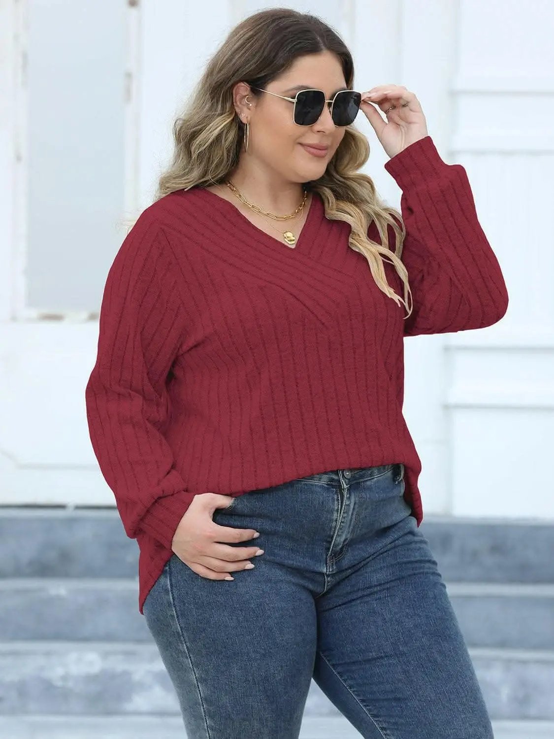 Trendsi plus - Cozy ribbed v-neck top for curves