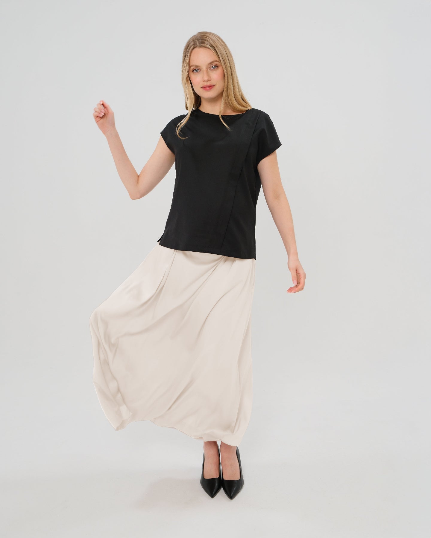 Over-Under Bump Pleated Maternity Maxi Skirt in Cream Satin