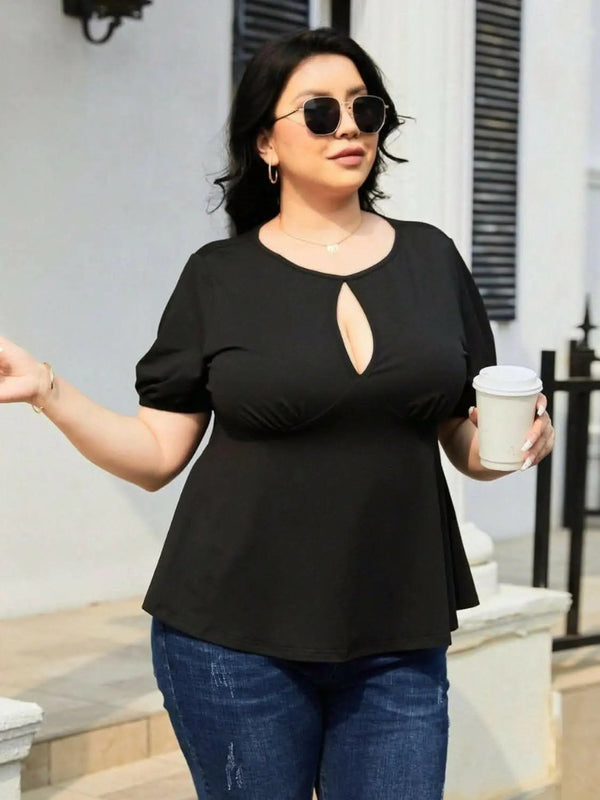 Trendsi plus - Curvy cutout short sleeve top