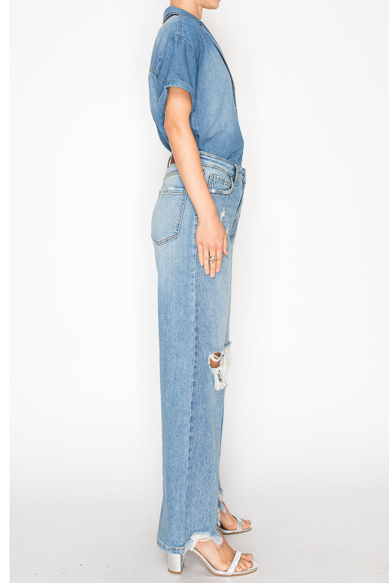 VIVIENNE HIGH RISE RELAXED FLARE JEANS
