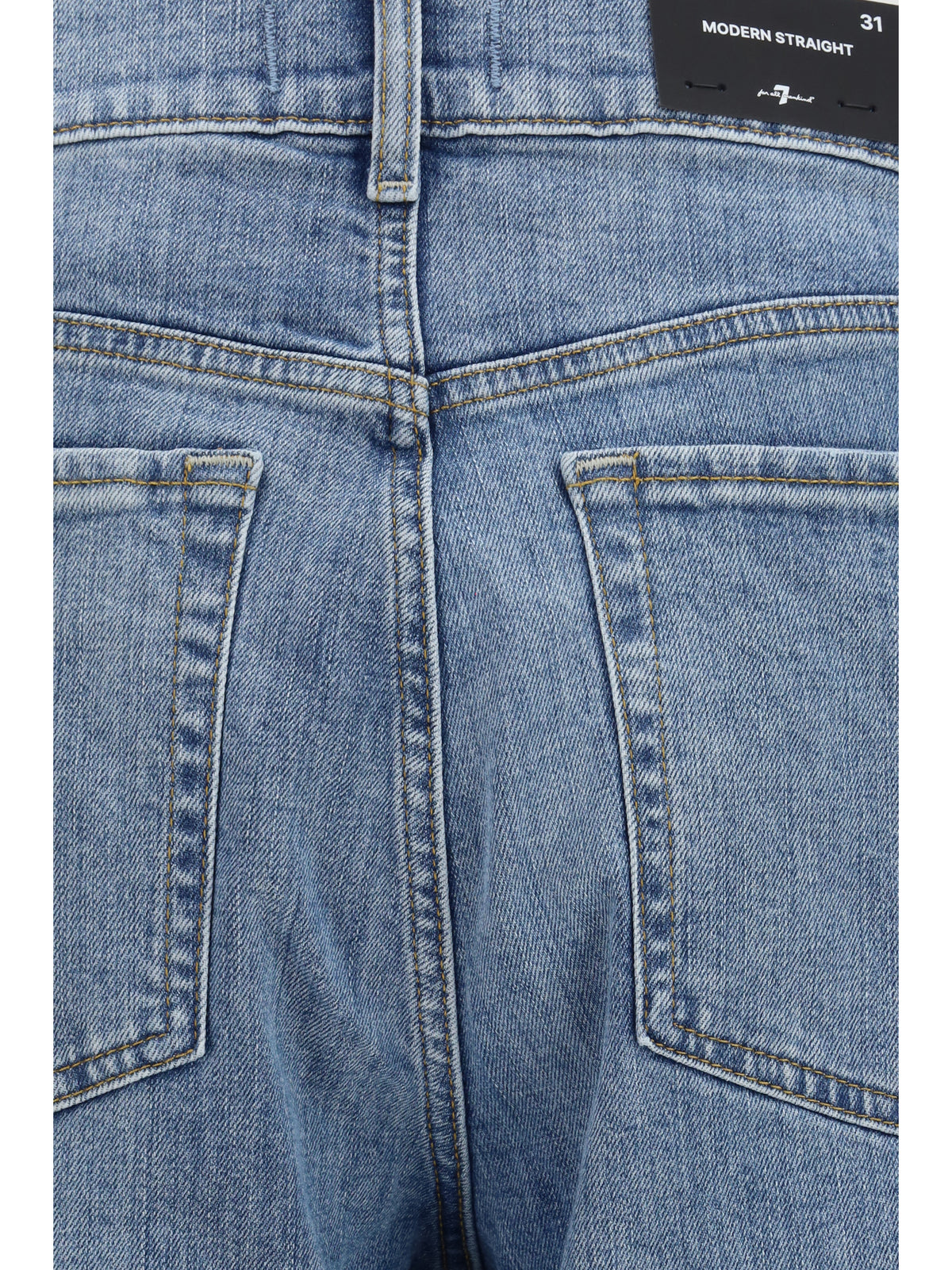 Straight Jeans