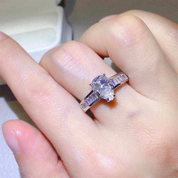 Trendsi 3 Carat Moissanite Ring Women's Jewelry Dazzling Statement Ring