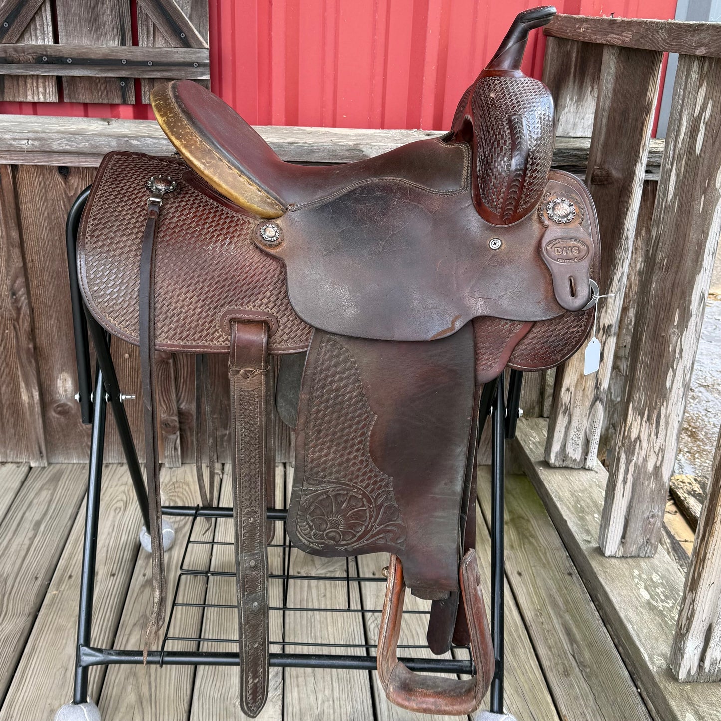 15" DHS All Around Saddle