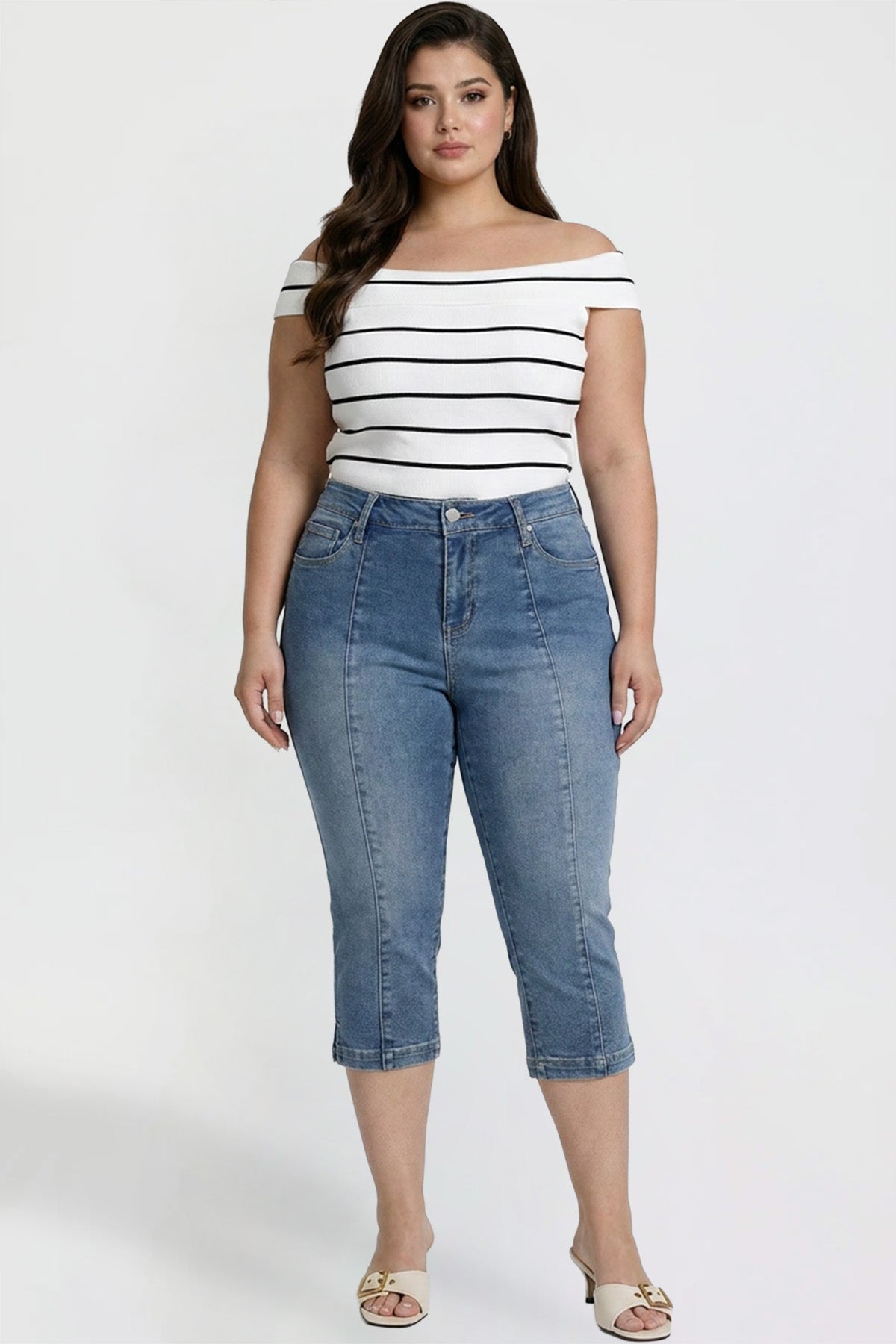 Women's Plus Pin Tuck Capri