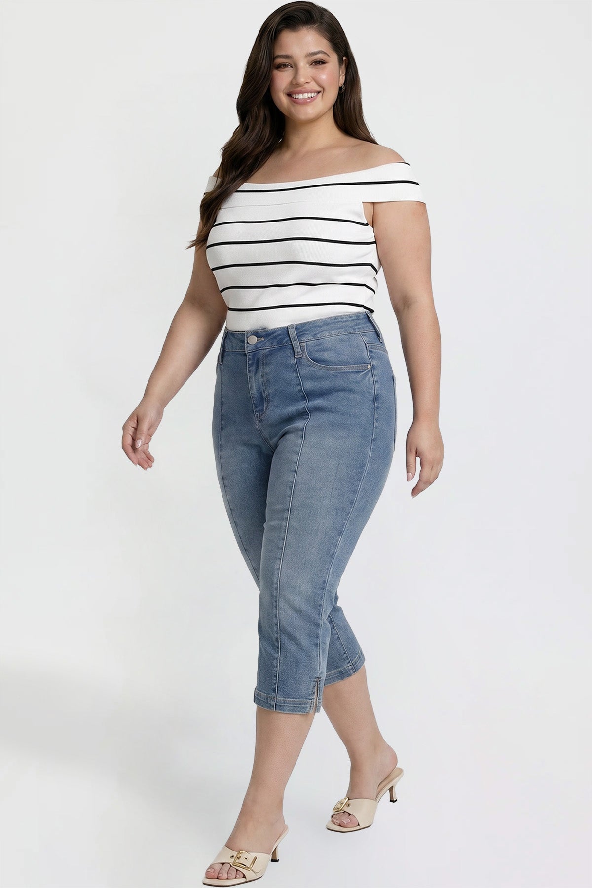 Women's Plus Pin Tuck Capri