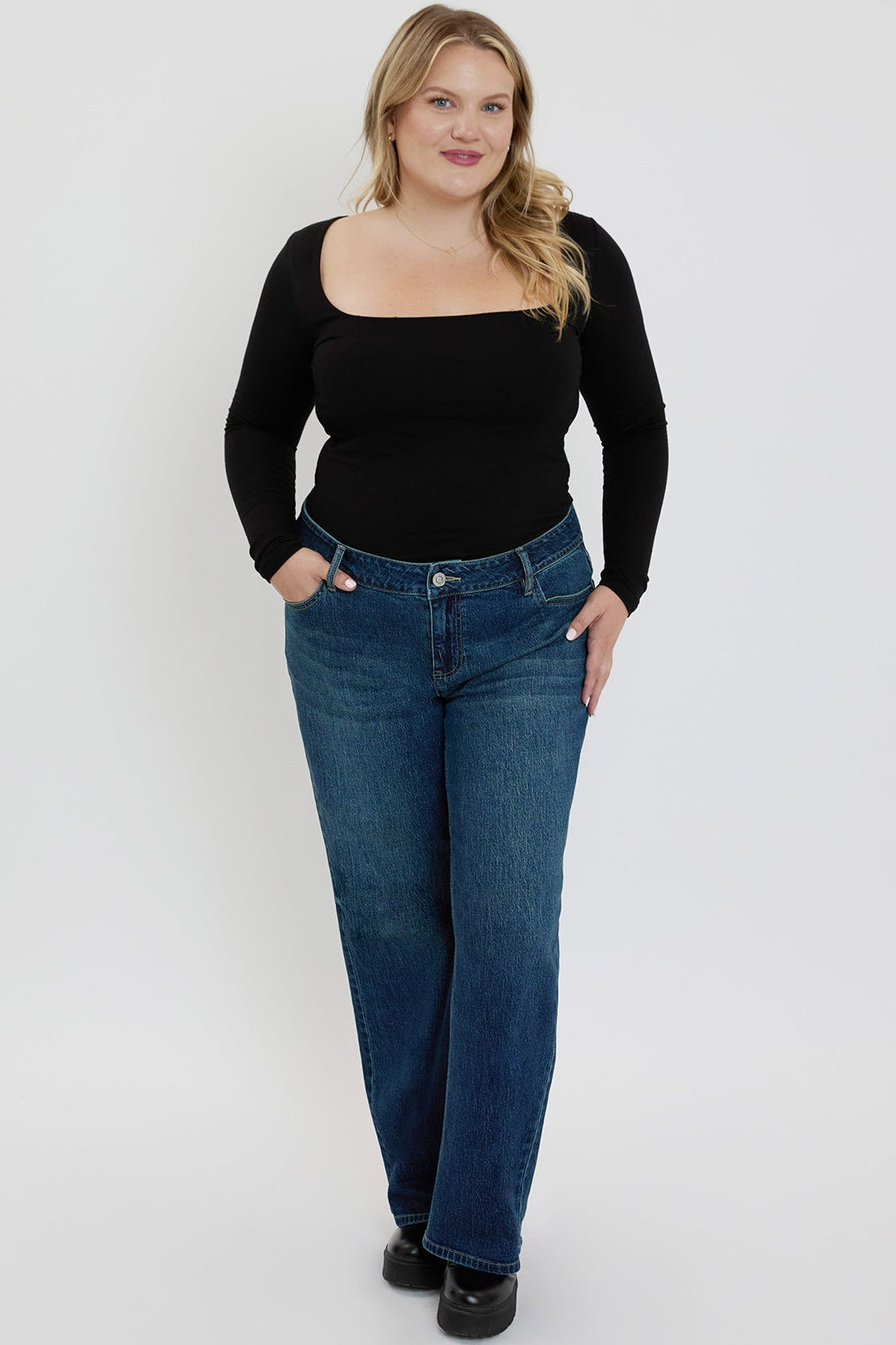 Women's Plus Britney Low Rise Wide Leg Jeans