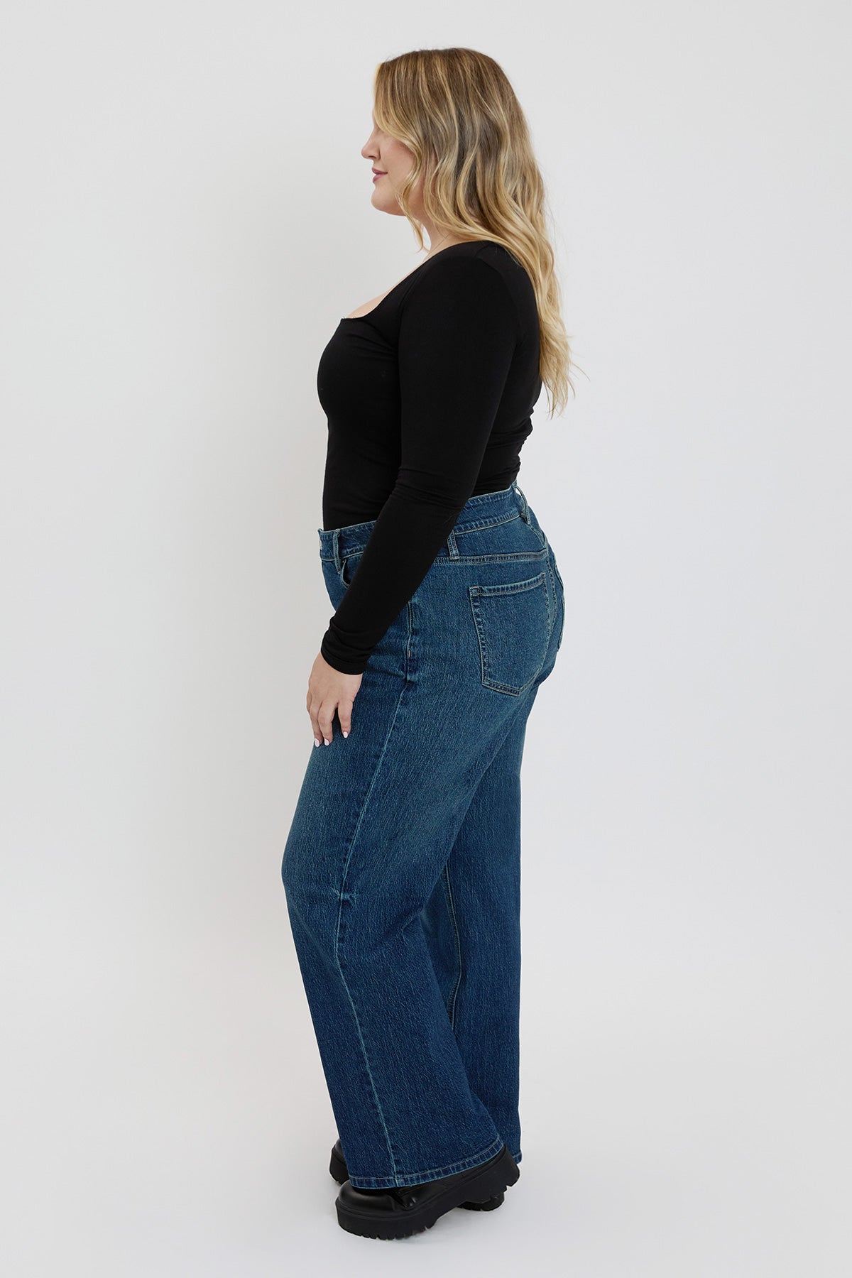 Women's Plus Britney Low Rise Wide Leg Jeans