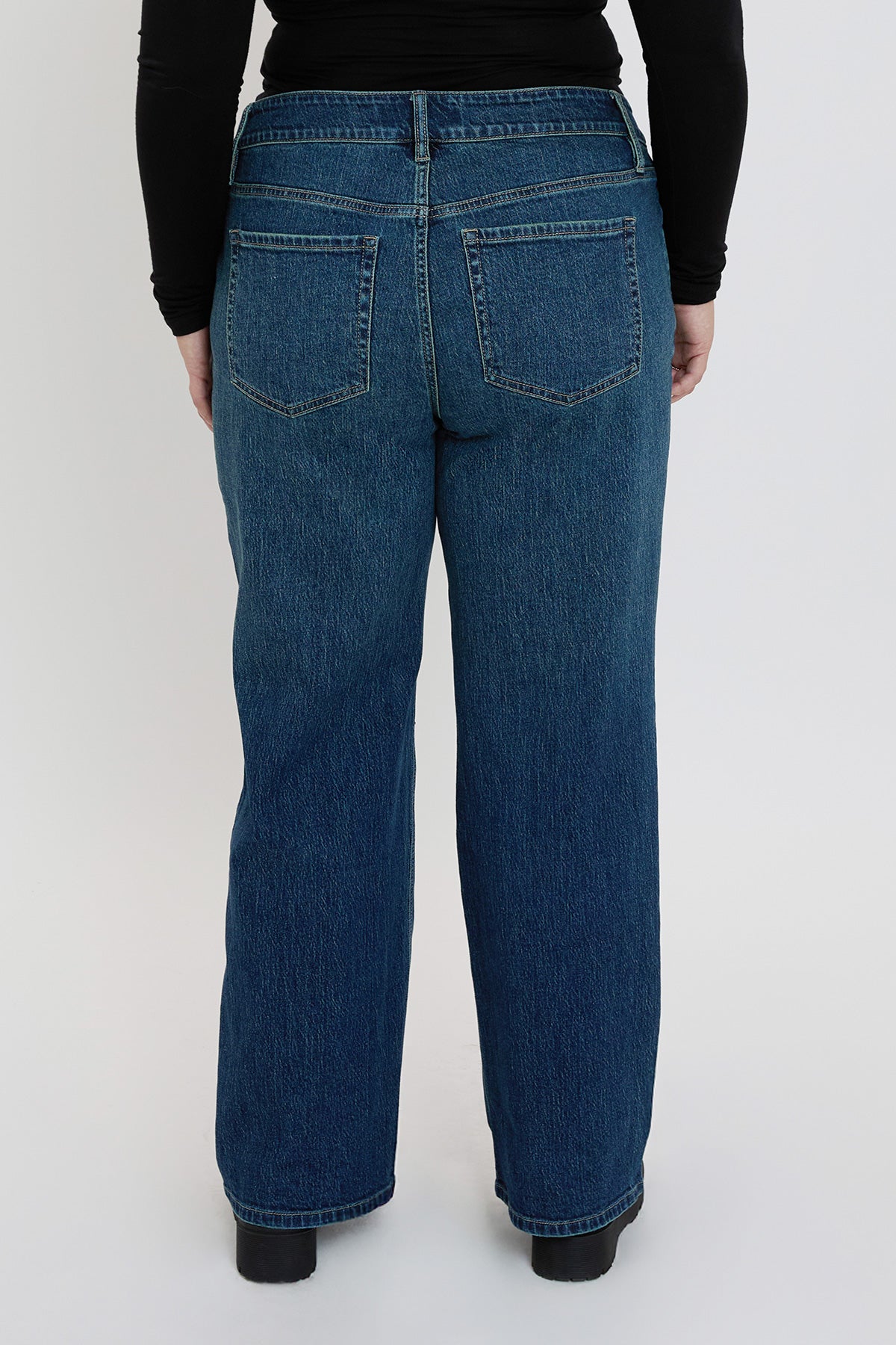 Women's Plus Britney Low Rise Wide Leg Jeans