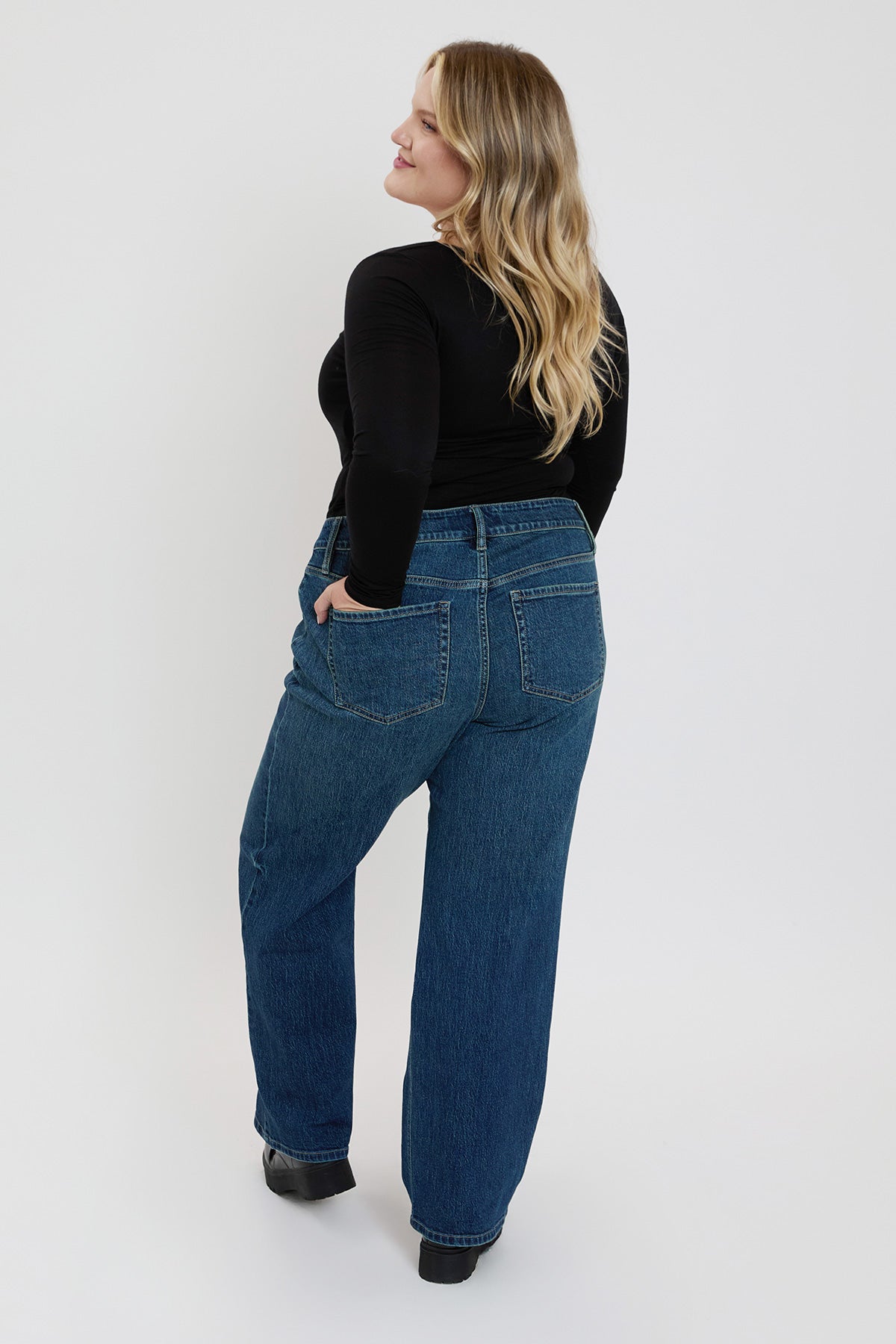 Women's Plus Britney Low Rise Wide Leg Jeans