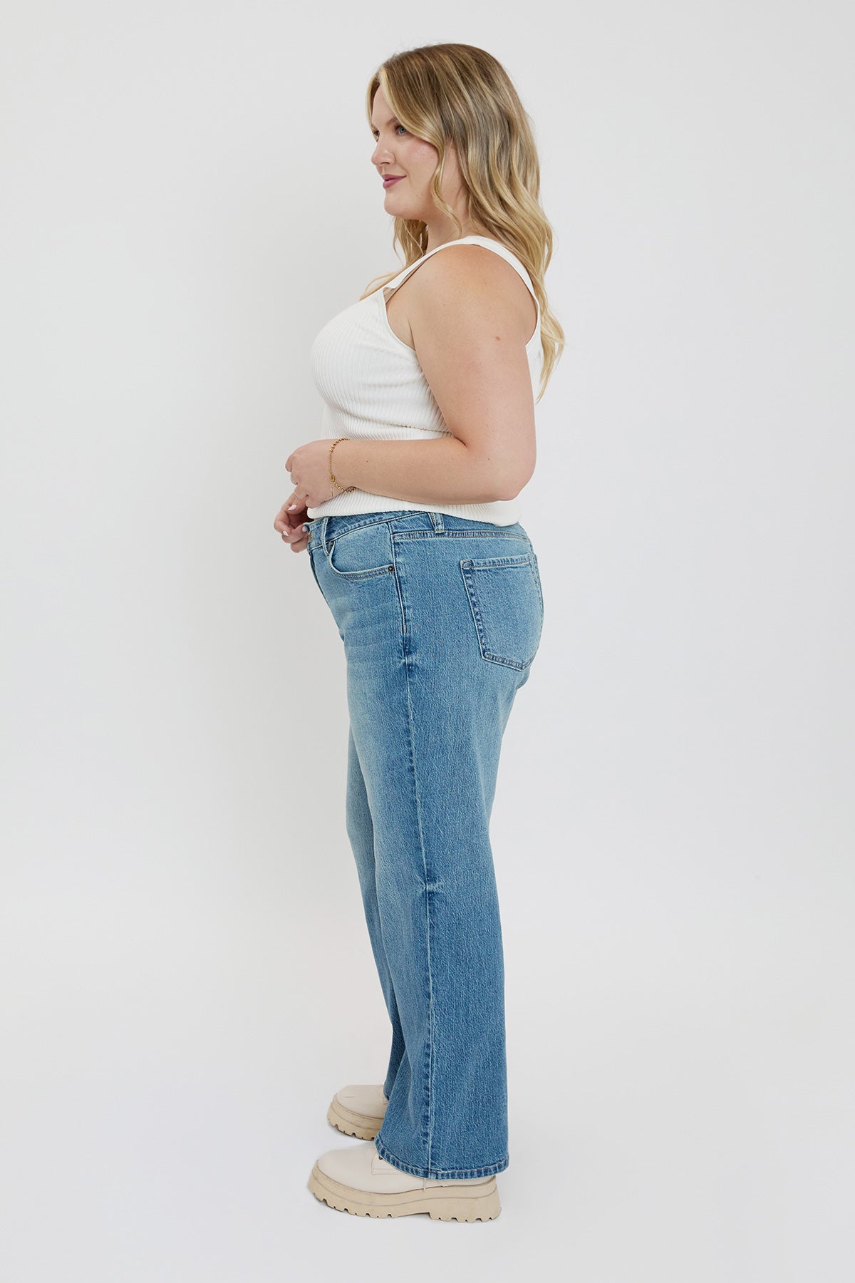 Women's Plus Britney Low Rise Wide Leg Jeans