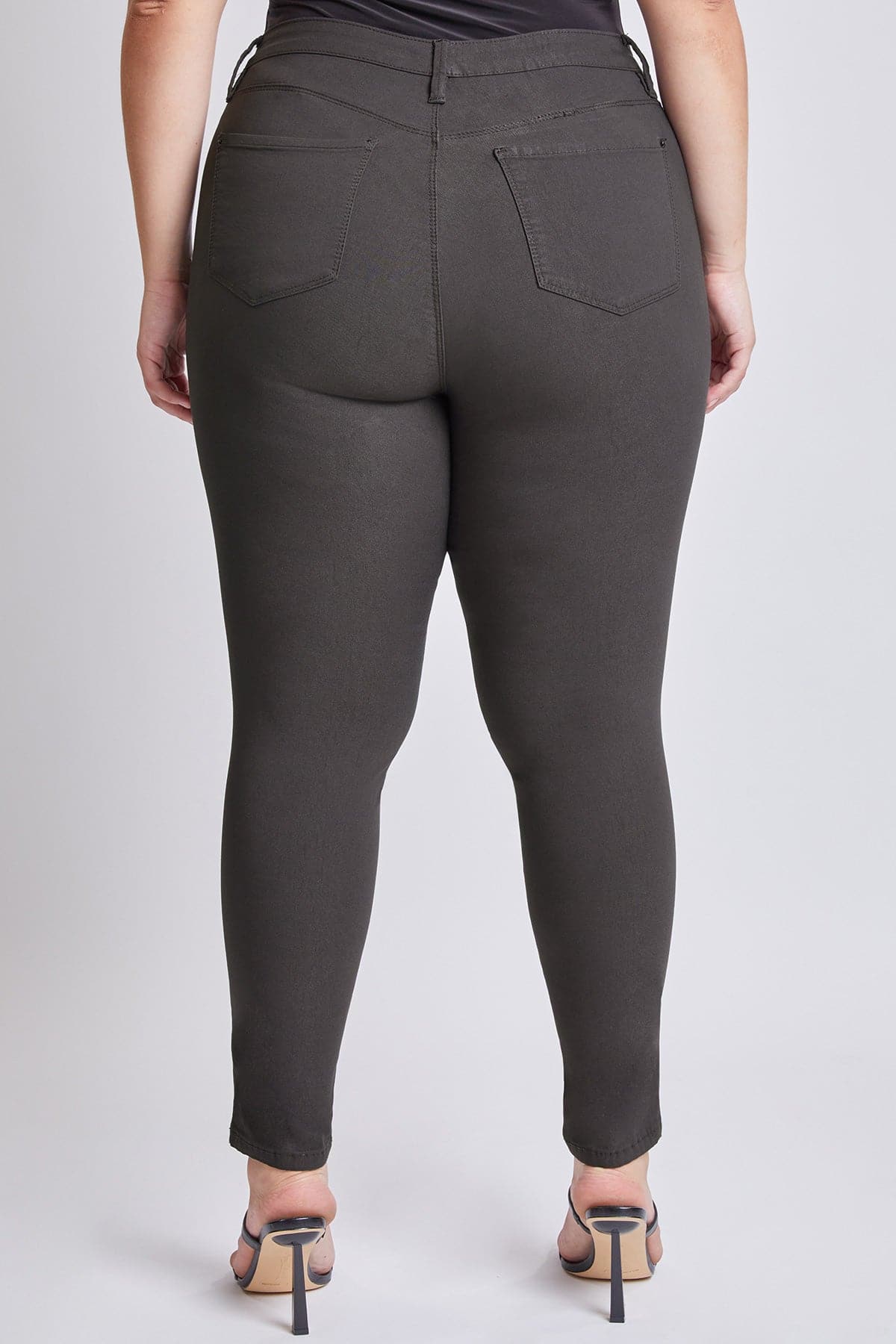 Women's Plus Mid Rise Hyperstretch Skinny Pants