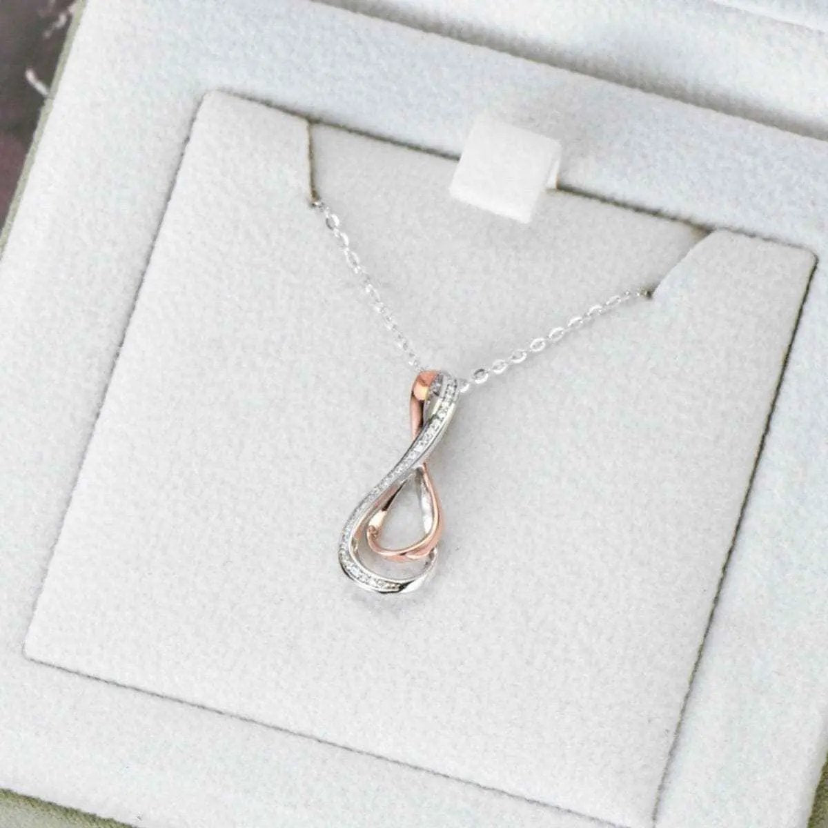 Trendsi Necklaces - Elegant Moissanite Infinity Pendant