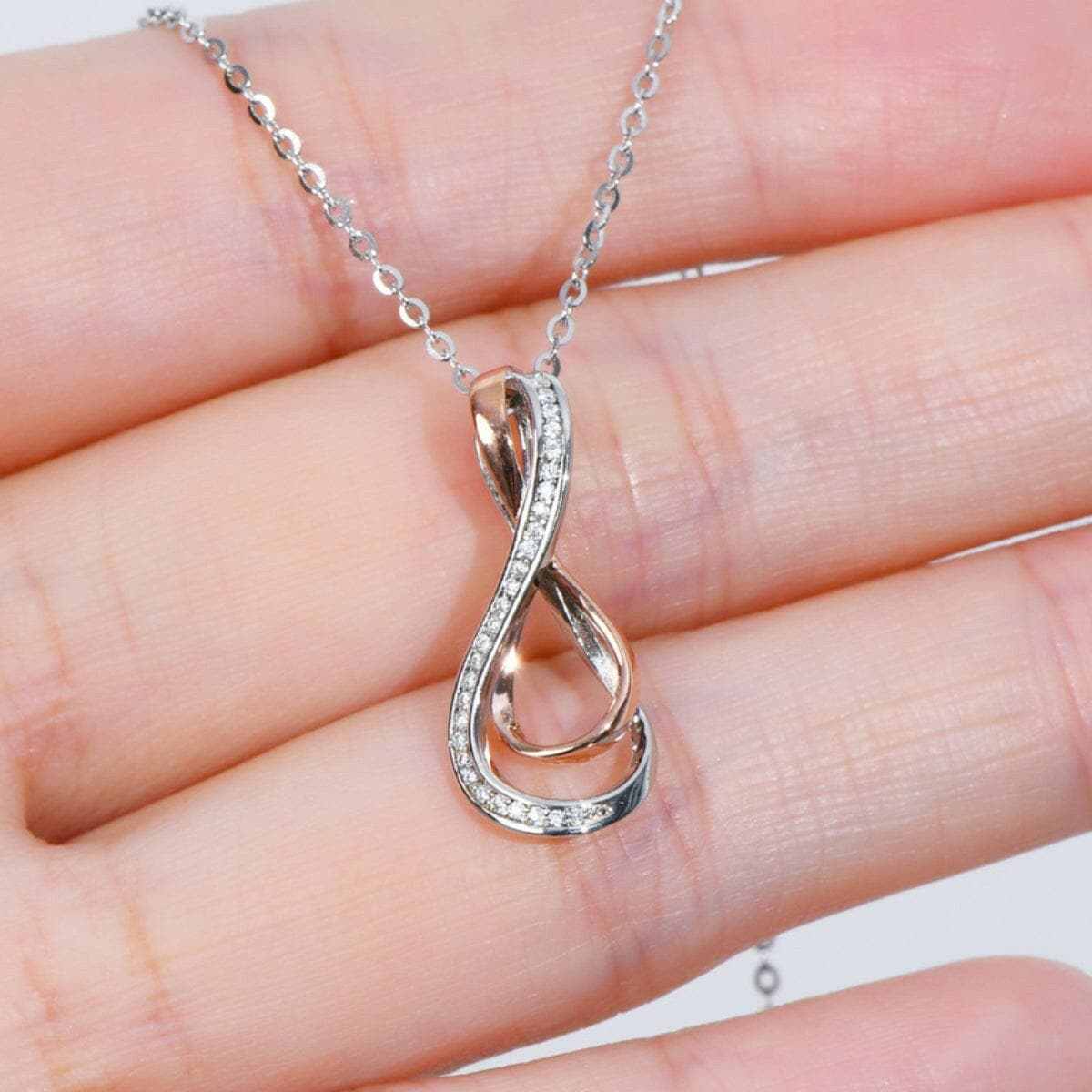 Trendsi Necklaces - Elegant Moissanite Infinity Pendant