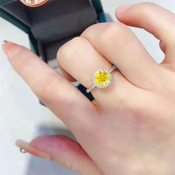 Trendsi just arrived - Elegant Moissanite Ring - 1 Carat
