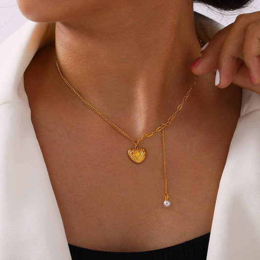 Trendsi Necklaces - Elegant heart pendant necklace