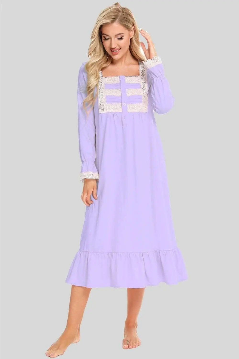 Night Gown - Elegant Lace & Sleeves - Luxurious