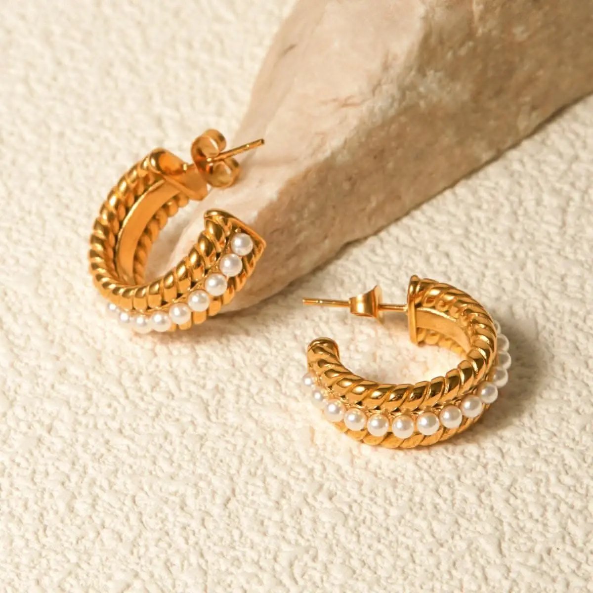 Trendsi Elegant pearl c-hoop earrings