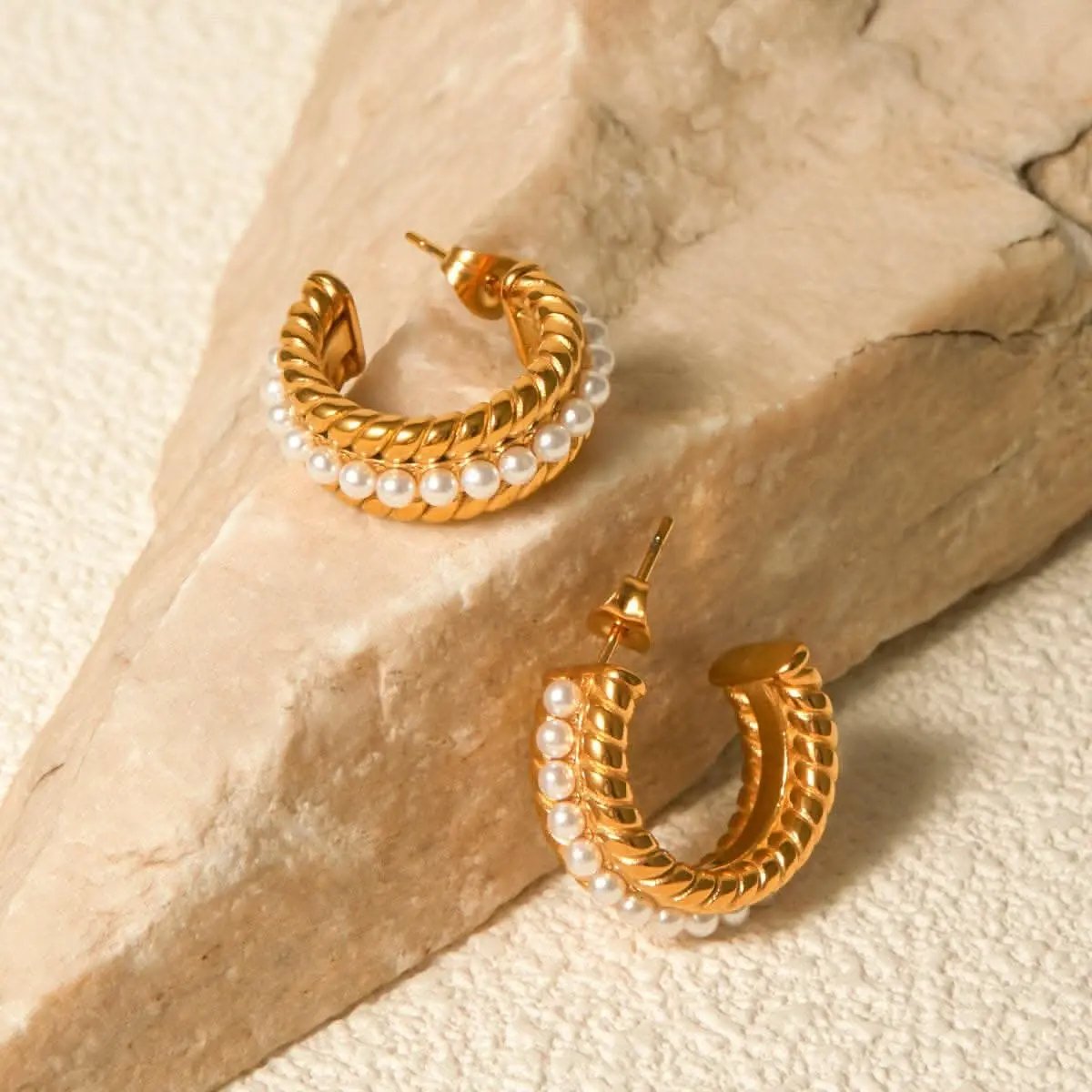 Trendsi Elegant pearl c-hoop earrings