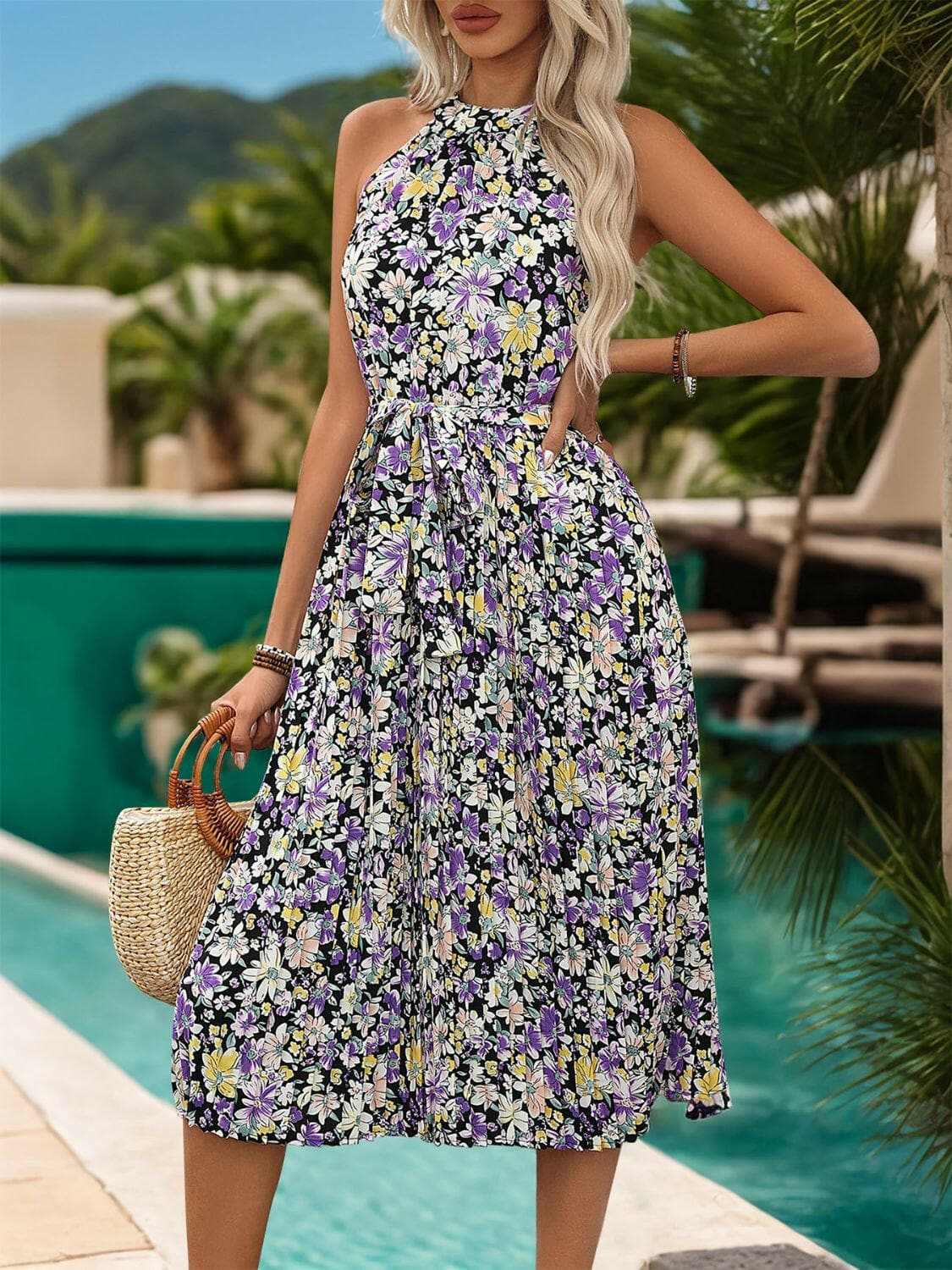 Trendsi just arrived - Elegant pleated dress with tie waist