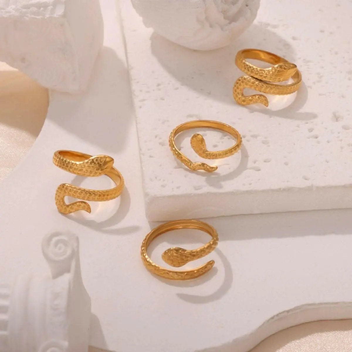 Trendsi just arrived - Elegant snake bypass ring