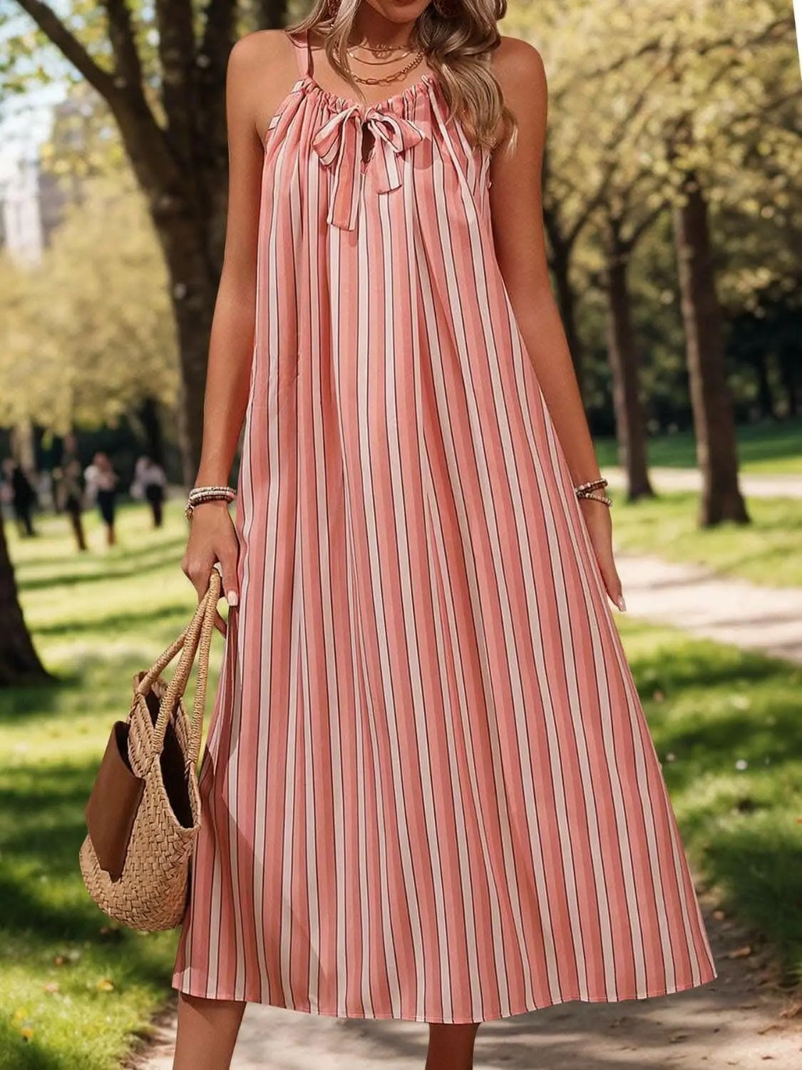 Trendsi Elegant striped midi dress