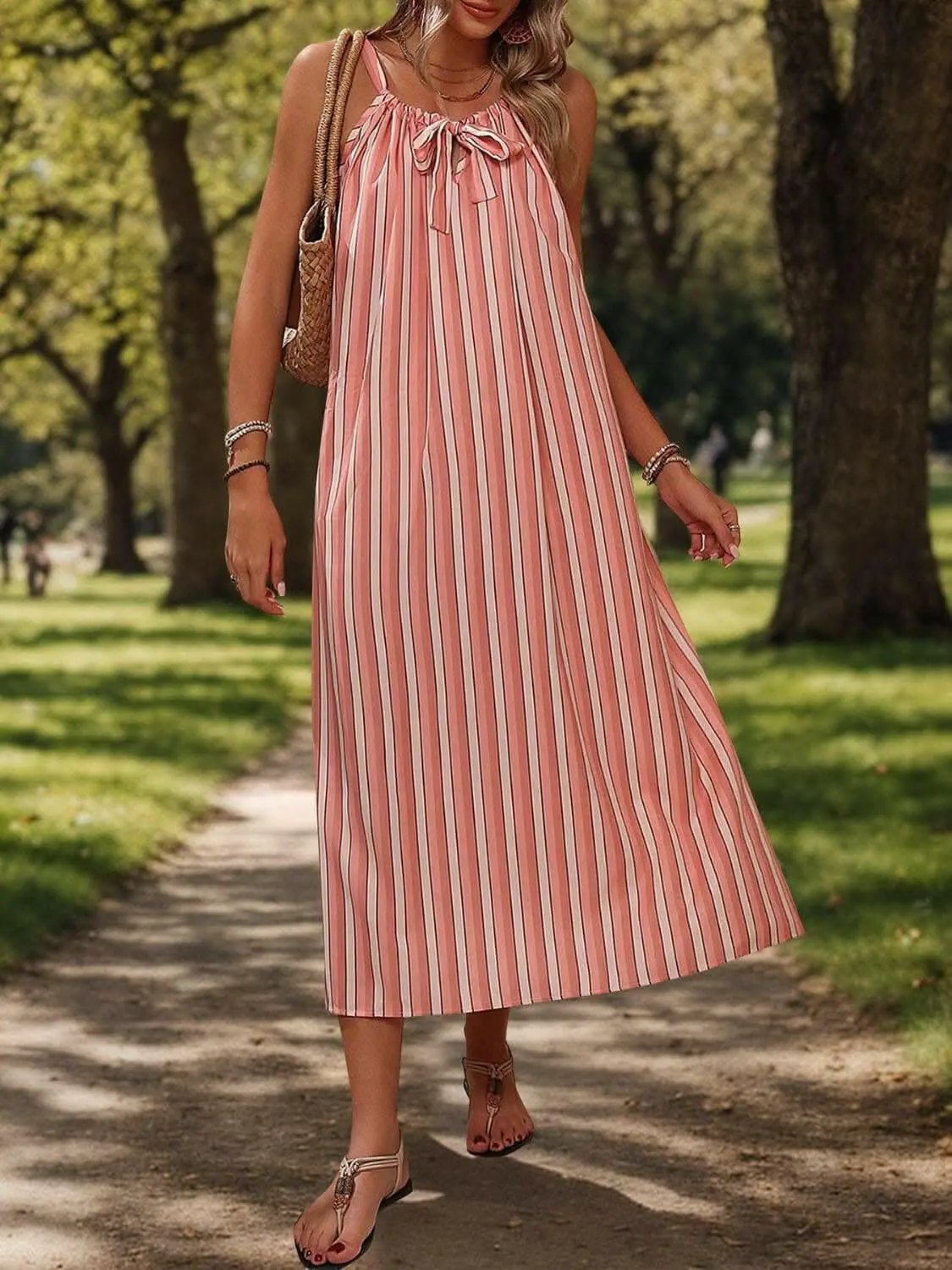 Trendsi Elegant striped midi dress
