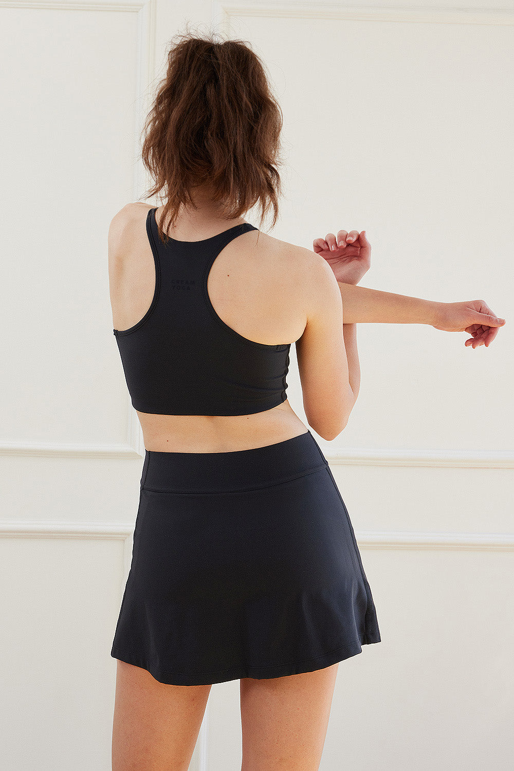 Evelyn skort black