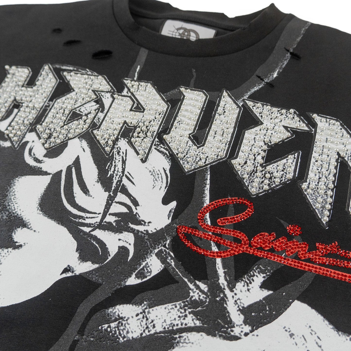 F171 Crop Heaven Saint Tee - Black