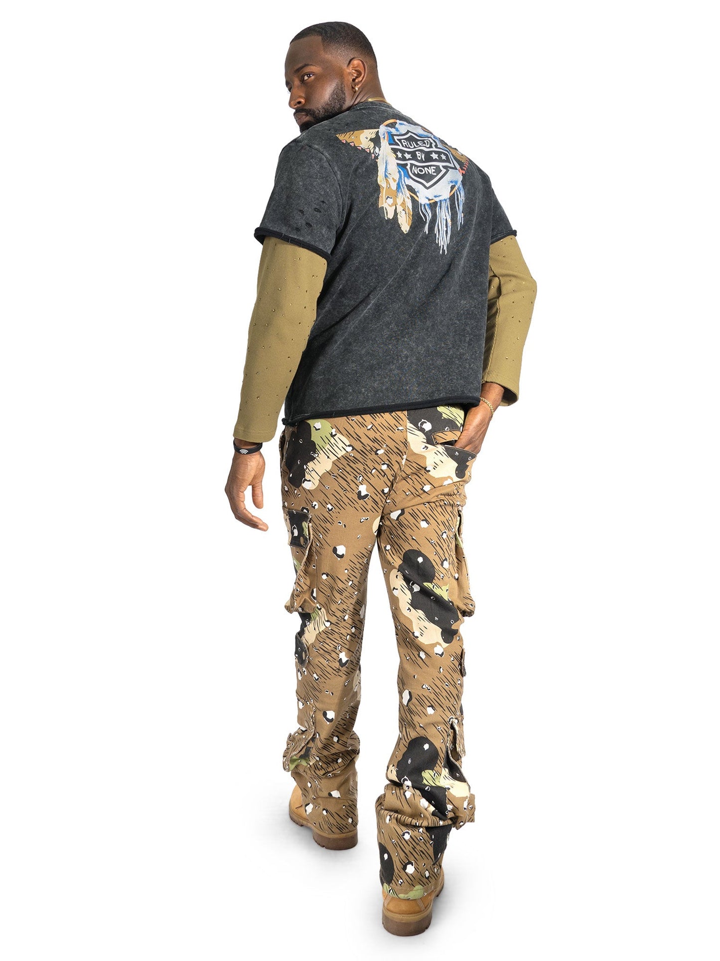 Sweatshirt|F4225 "Loyal To Few Long" Sleeves - Black